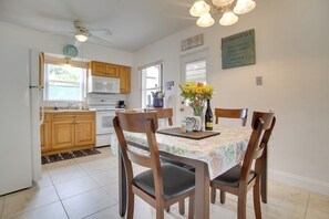 Dining - 2 Mi to Boardwalk: Home w/ Grill in Dania Beach! (Dania Beach)
