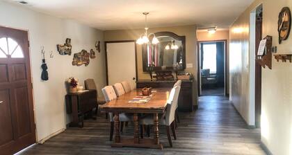 Catawba Fish House next to Herbs Bait