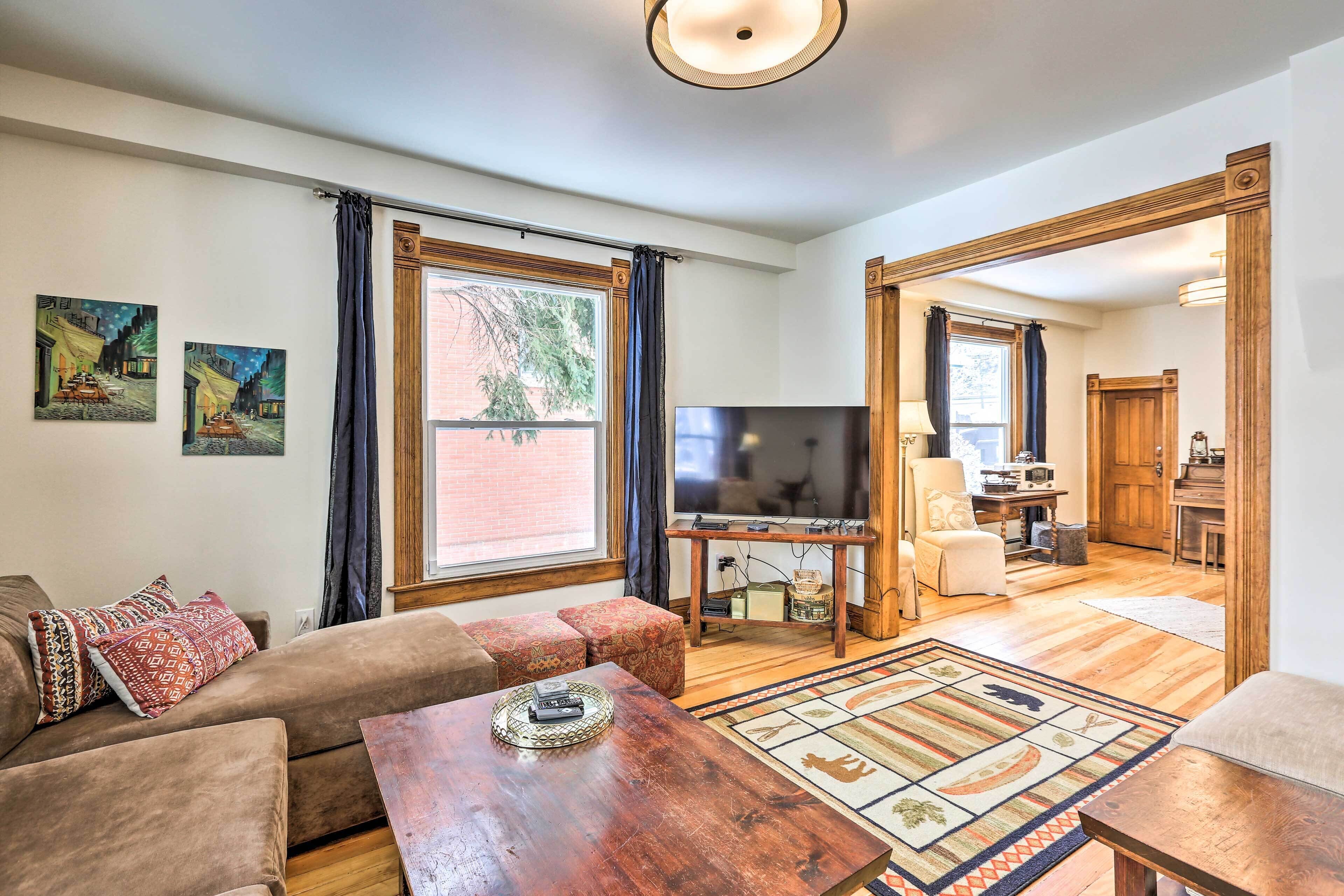 Historic Victorian Home in Downtown Idaho Springs!