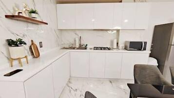 Dishwasher, coffee/tea maker