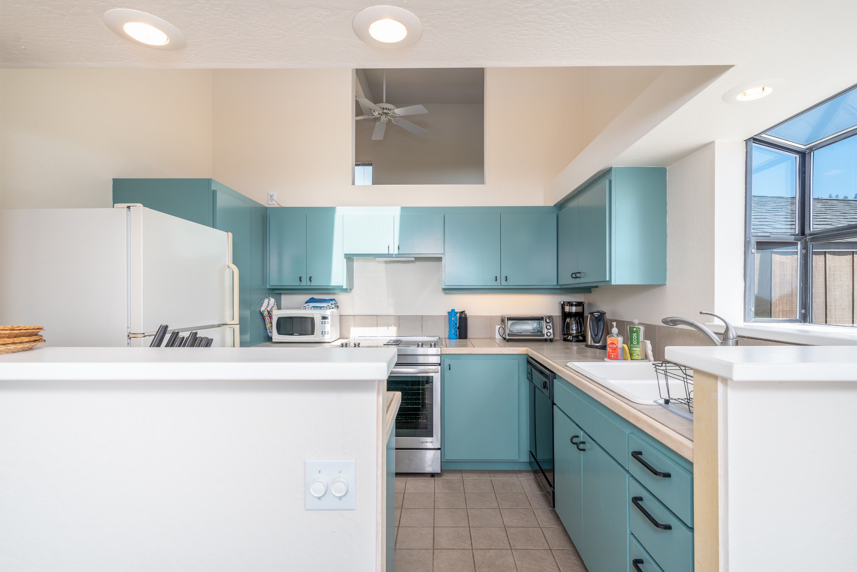 Relax at Seal Moor | Short Walk to Beach, Partial Ocean Views & Nearby Hiking