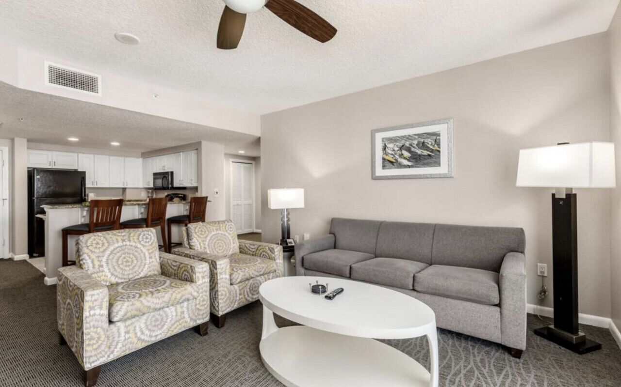 Resort Managed Wyndham Ocean Walk 2BR Suites -4 Pools, Lazy River & Beach!