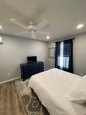 1 Schlafzimmer, Bügeleisen/Bügelbrett, kostenloses WLAN, Bettwäsche