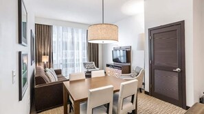 TV - Hilton Oceanaire Resort Escape – Oceanfront Bliss with Dual Oceanview Balconies! (Virginia Beach)