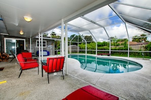 Pool - 3-bedroom vacation home 14 minutes from St. Johns Town Center (Ponte Vedra Beach)