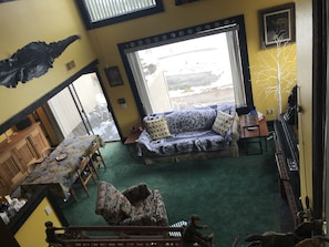 Smart TV, fireplace, video games, computer monitors