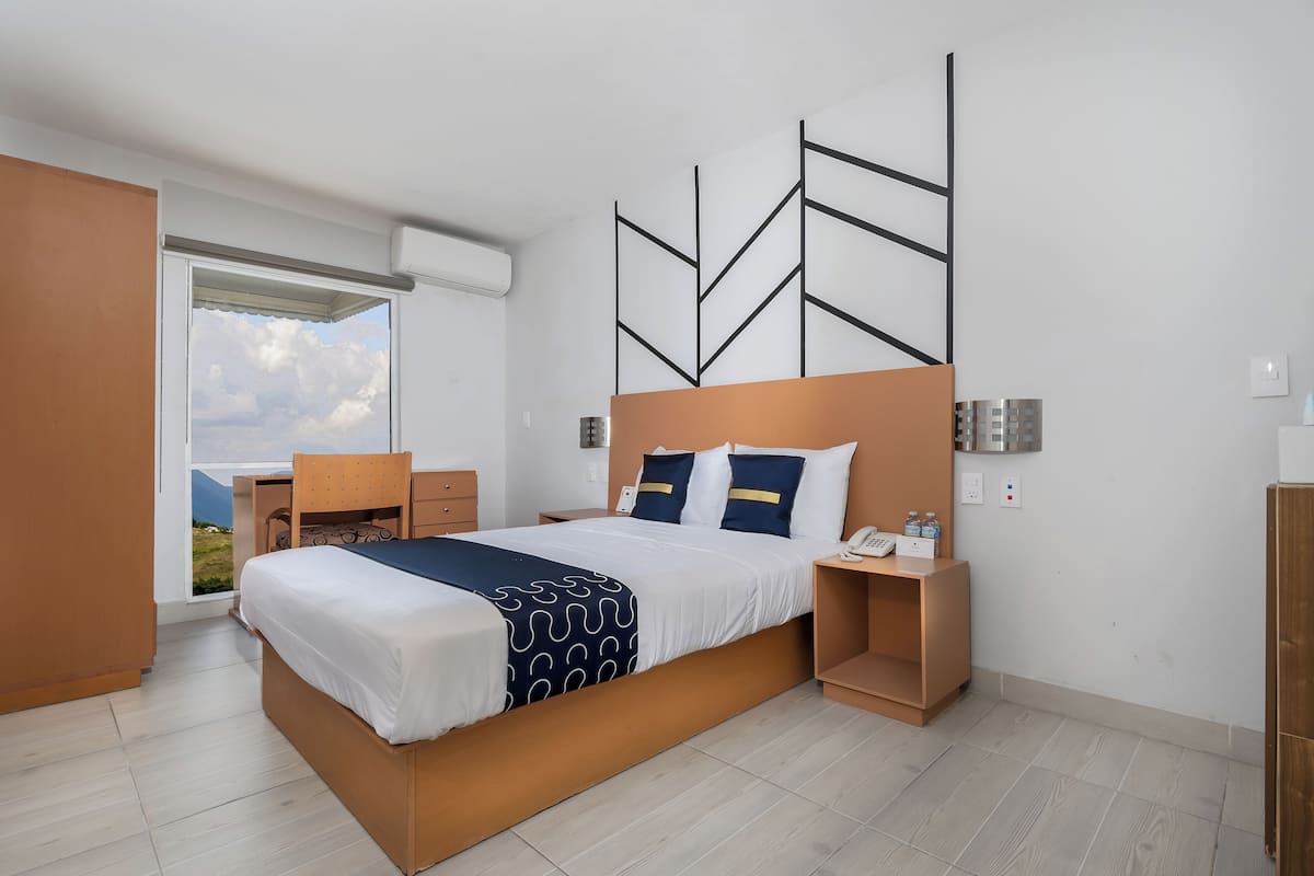 Premium bedding, Select Comfort beds, desk, laptop workspace