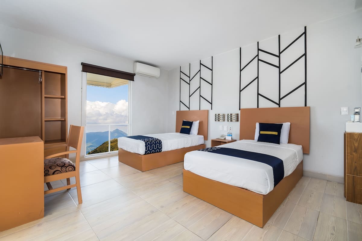 Standard Twin Room | Premium bedding, Select Comfort beds, individually furnished, desk