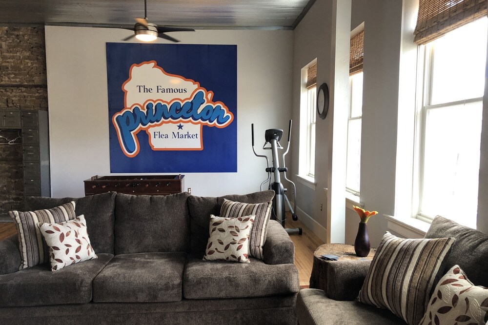 The Riverview Loft in Downtown Princeton