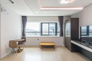 Royal Suite | Roupas de cama premium, camas Select Comfort, cortinas blackout