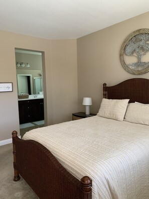 4 habitaciones, tabla de planchar con plancha y wifi gratis 