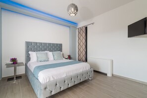 3 bedrooms, iron/ironing board, Internet, bed sheets - Grande Amore Luxury Villa (Pantokratoras)
