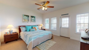 3 bedrooms, free WiFi, bed sheets
