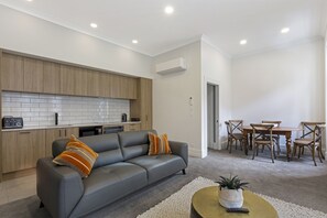 Televisión de pantalla plana