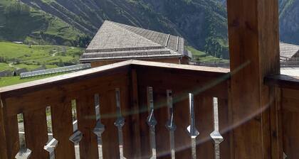 Confortable 3P Pied de pistes,terrasse Sud vue montagne,garage-Chalet dâOrcieres