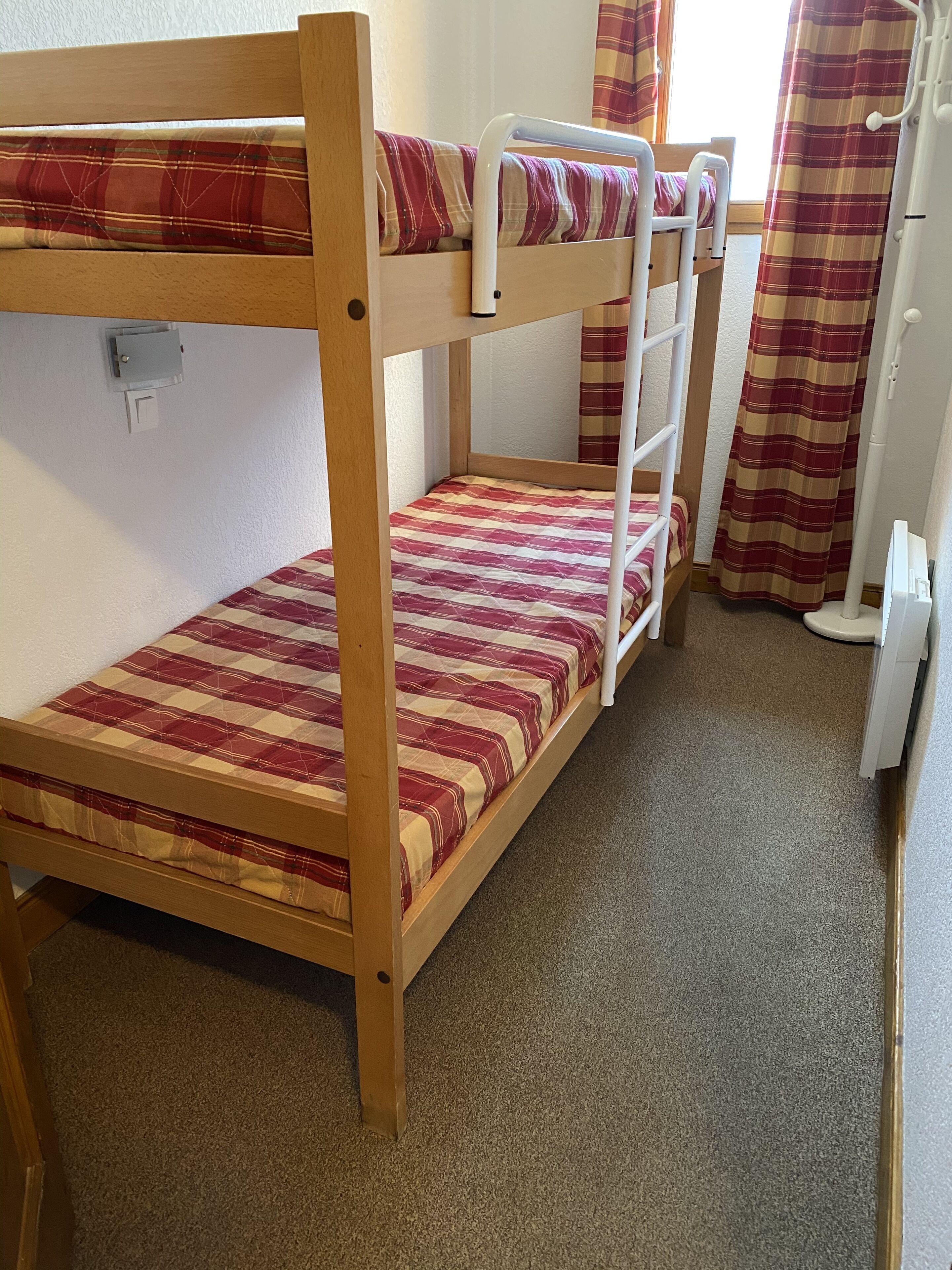 Confortable 3P Pied de pistes,terrasse Sud vue montagne,garage-Chalet d’Orcieres