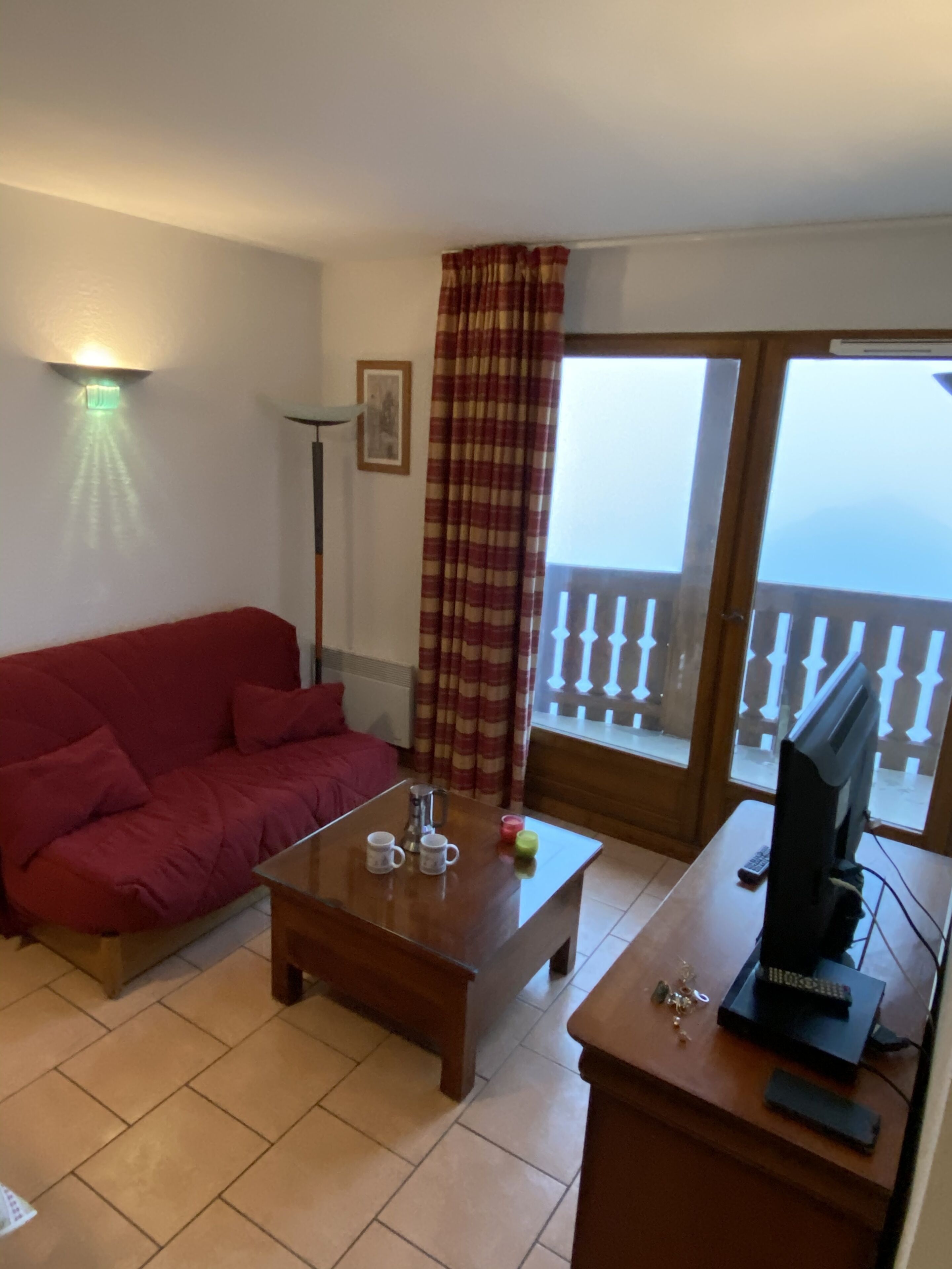 Confortable 3P Pied de pistes,terrasse Sud vue montagne,garage-Chalet d’Orcieres