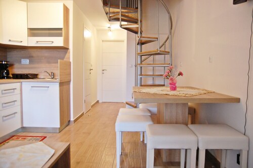 Apartment Meghan Mitt Terrasse