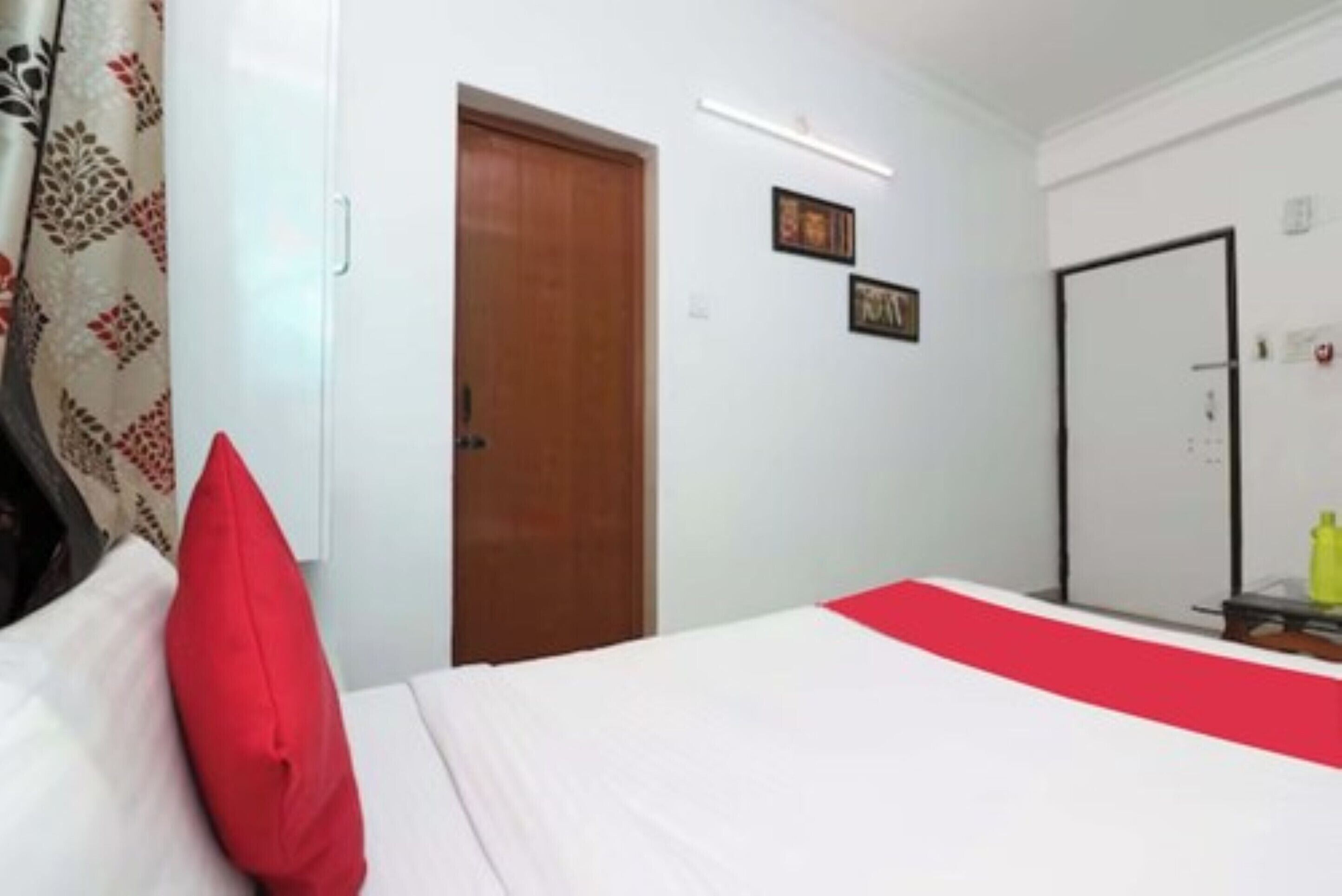 standard double room, city view | desk, free wifi, bed sheets