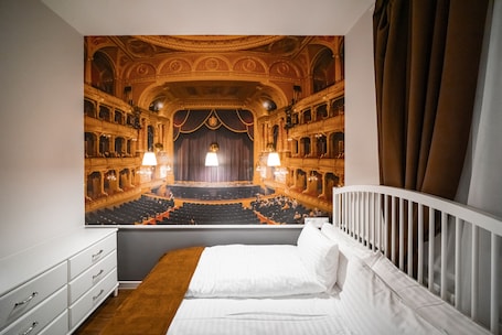 Superior Classic Studio | 1 bedroom, hypo-allergenic bedding, in-room safe, desk