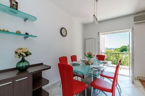 Family Apartment, Multiple Bedrooms, 2 Bathrooms (Beachside Apartment Krk) | Dining - Beachside Apartment Krk (Krk)
