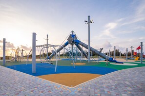 Außen-Kinderspielplatz
