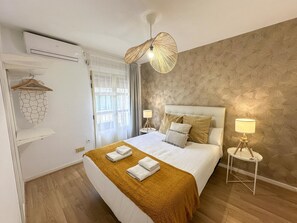 2 habitaciones, tabla de planchar con plancha y internet 