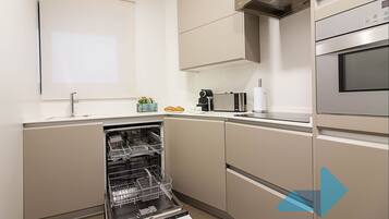 Fridge, microwave, oven, dishwasher