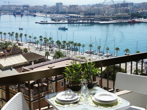 PENTHOUSE SEAVIEW. Malaga Center Flat