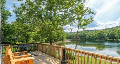 Kayaks - Lakefront Home - Kiwanie Lodge East
