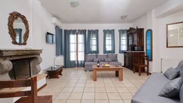 Villa | Vardagsrum | Smart-tv