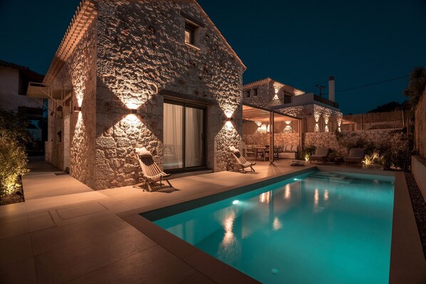 Piscine extérieure