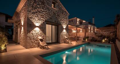 PAPADRIA VILLAS MODERN LUXURY VILLAS private swimming pool near KATHISMA BEACH