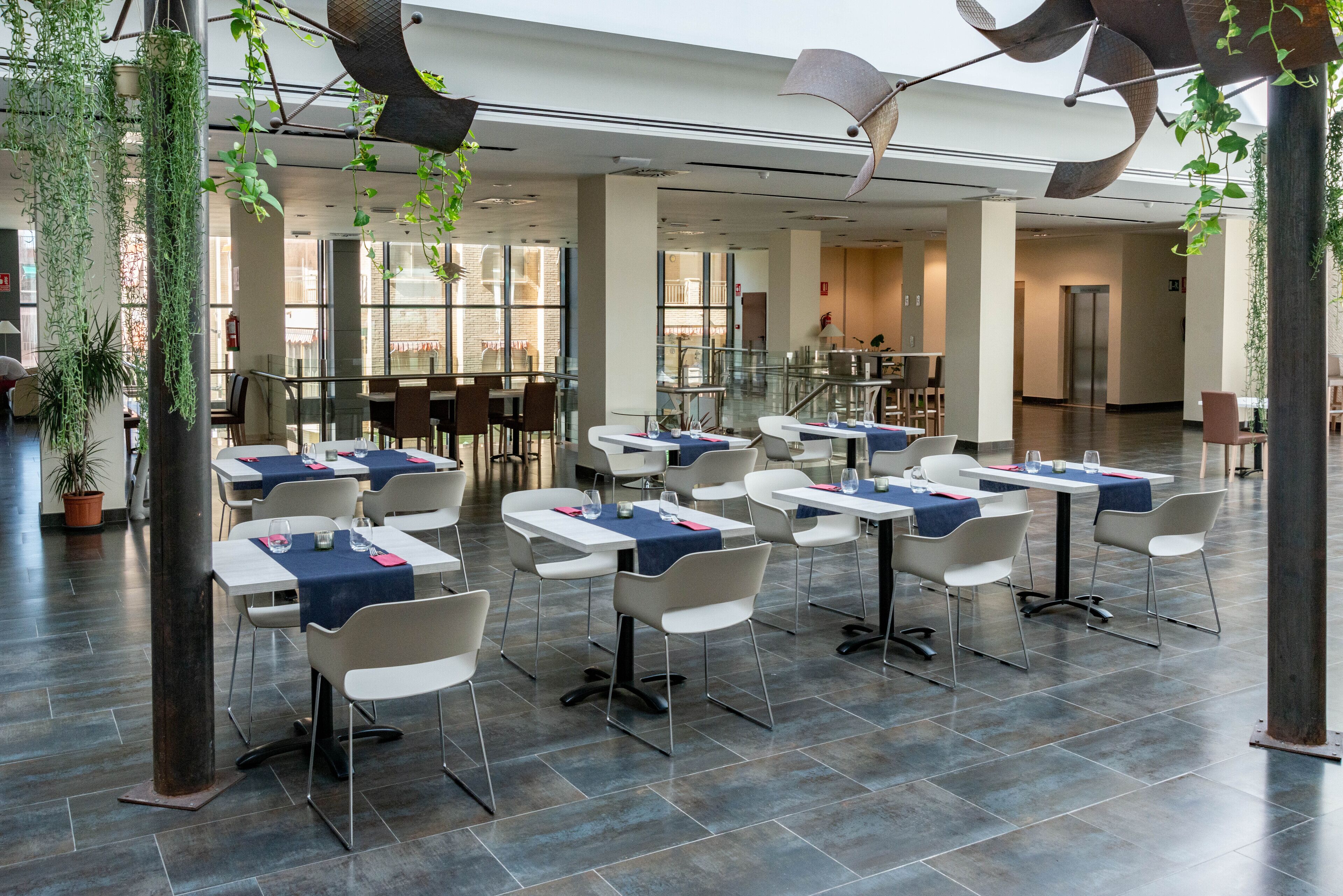 breakfast, lunch and dinner served