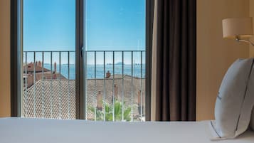 Deluxe Room, Sea View | View from room