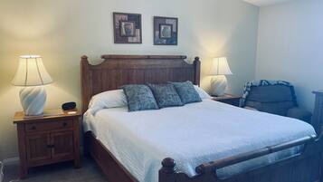 3 chambres, fer et planche Ă repasser, Wi-Fi gratuit, draps fournis