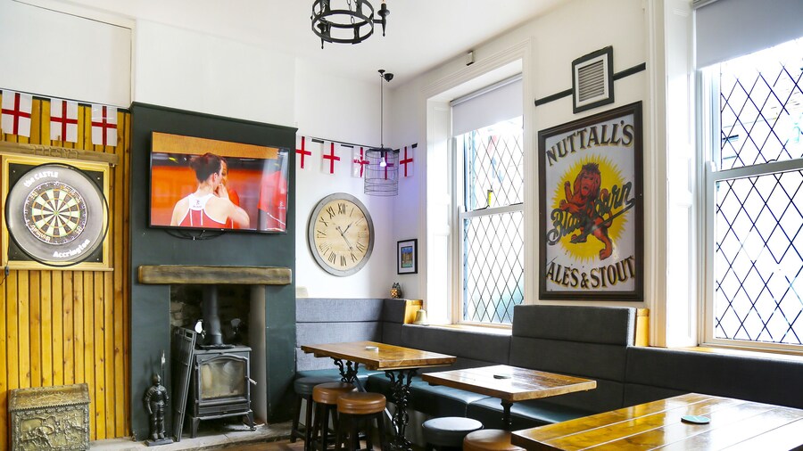OYO Castle Hotel, Accrington