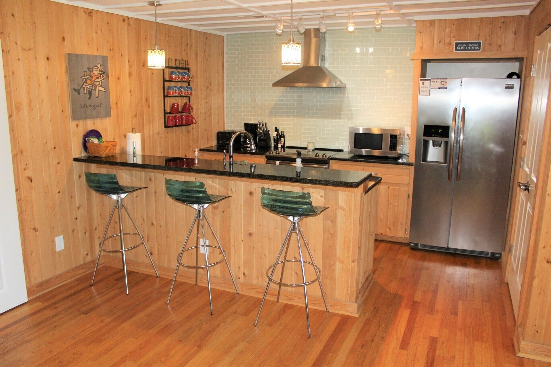 Historic Manteo - "The Roost"