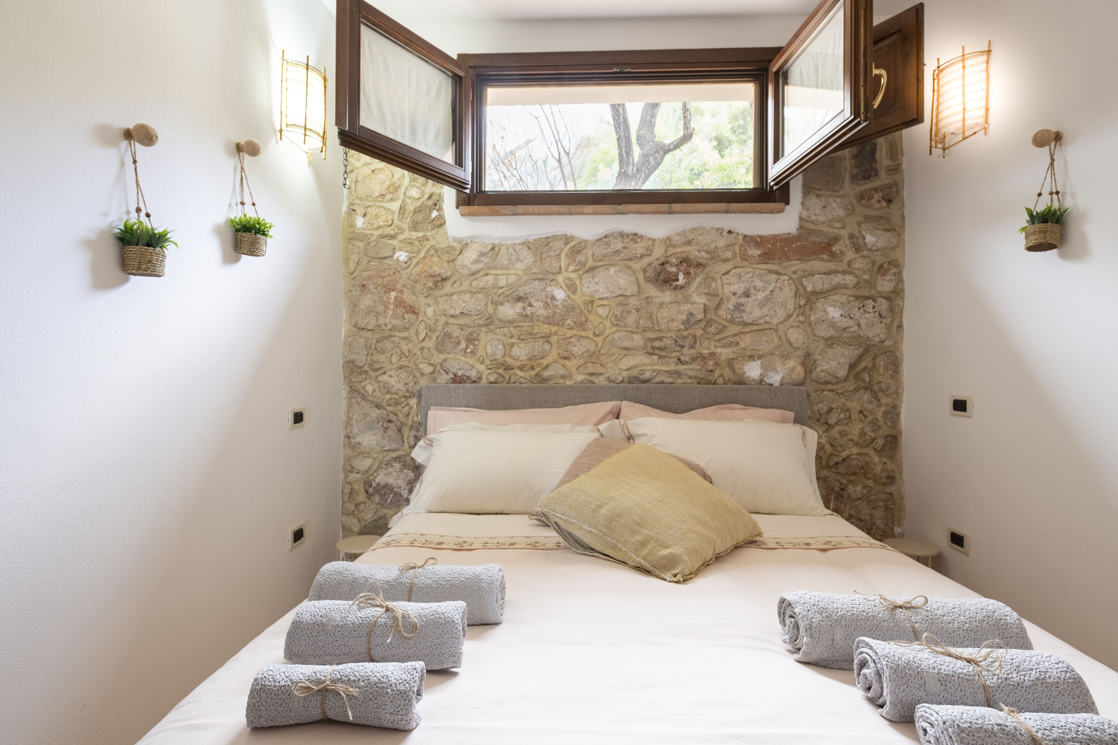 Sea and mountain relax house