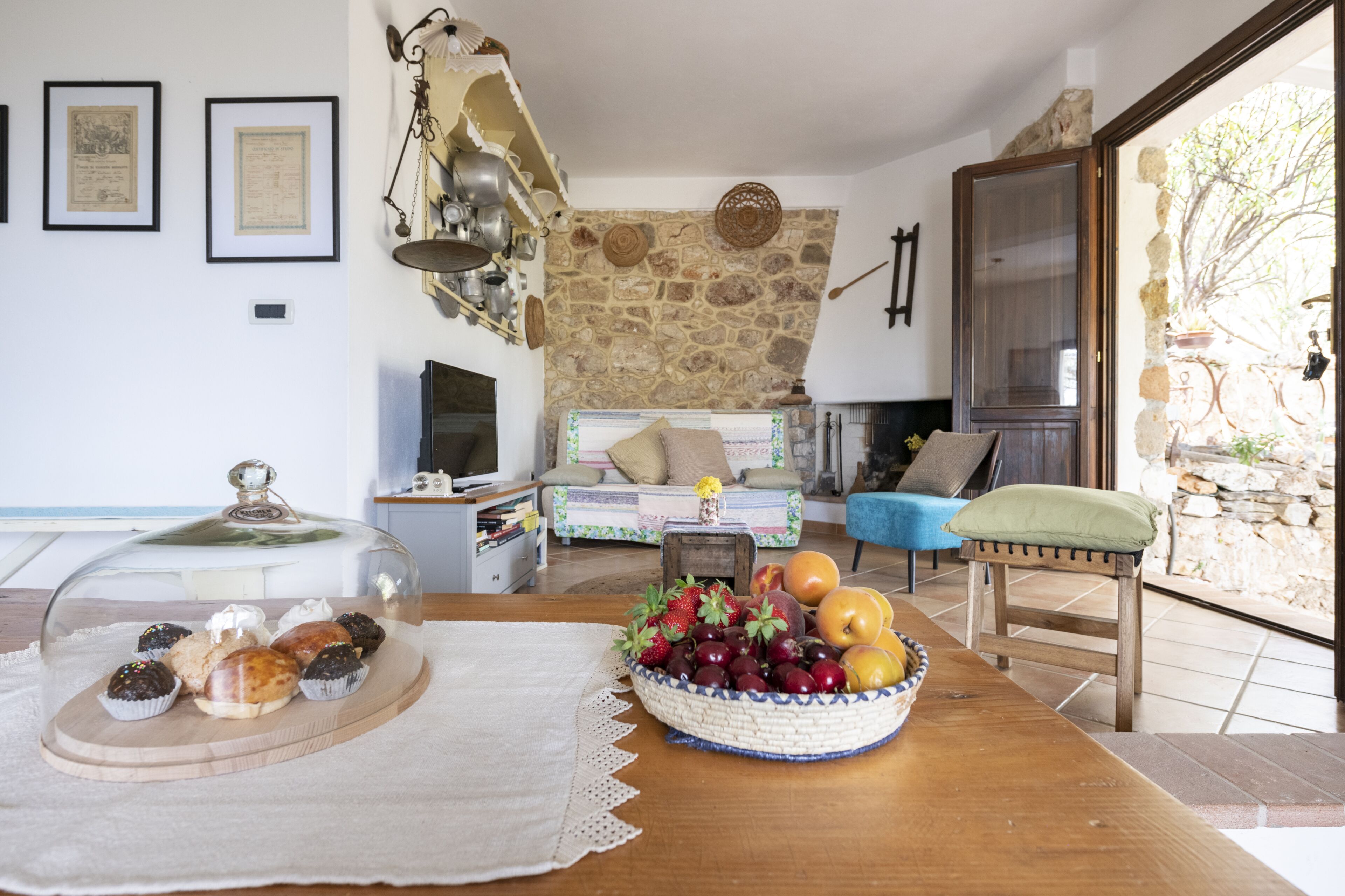 Sea and mountain relax house