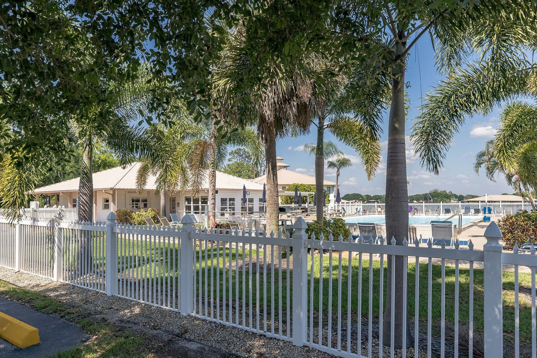 House, 1 Bedroom | Property grounds