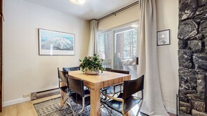 Condo, 1 Bedroom | Dining