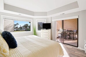 2 habitaciones, tabla de planchar con plancha, cuna de viaje y wifi 