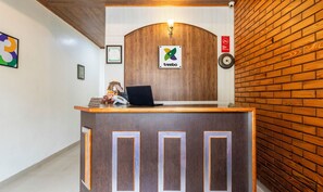Reception - Treebo Spring Birds - Kainchi Dham (Nainital)
