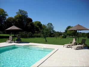 Piscine extérieure, piscine chauffée