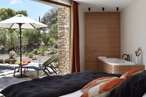 Habitació júnior, no fumadors, piscina privada | Vista des de l'habitació