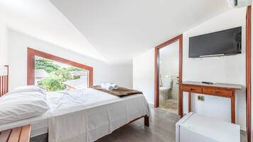 Minibar, wifi gratis y ropa de cama