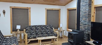 Kate's Creekside Stables 
Located on Otter Creek Horse Trails/ATV trail