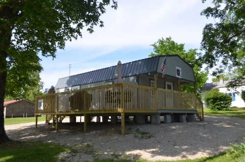 Panther Den Cabin is located 4 miles from Hwy K Campground