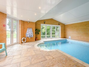 Indoor pool - 5 bedroom accommodation in Great Bircham, near Brancaster (Great Bircham, near Brancaster)
